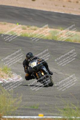 media/Jun-04-2022-WERA (Sat) [[b852bbbd55]]/Race 4 C Superbike Expert Novice/